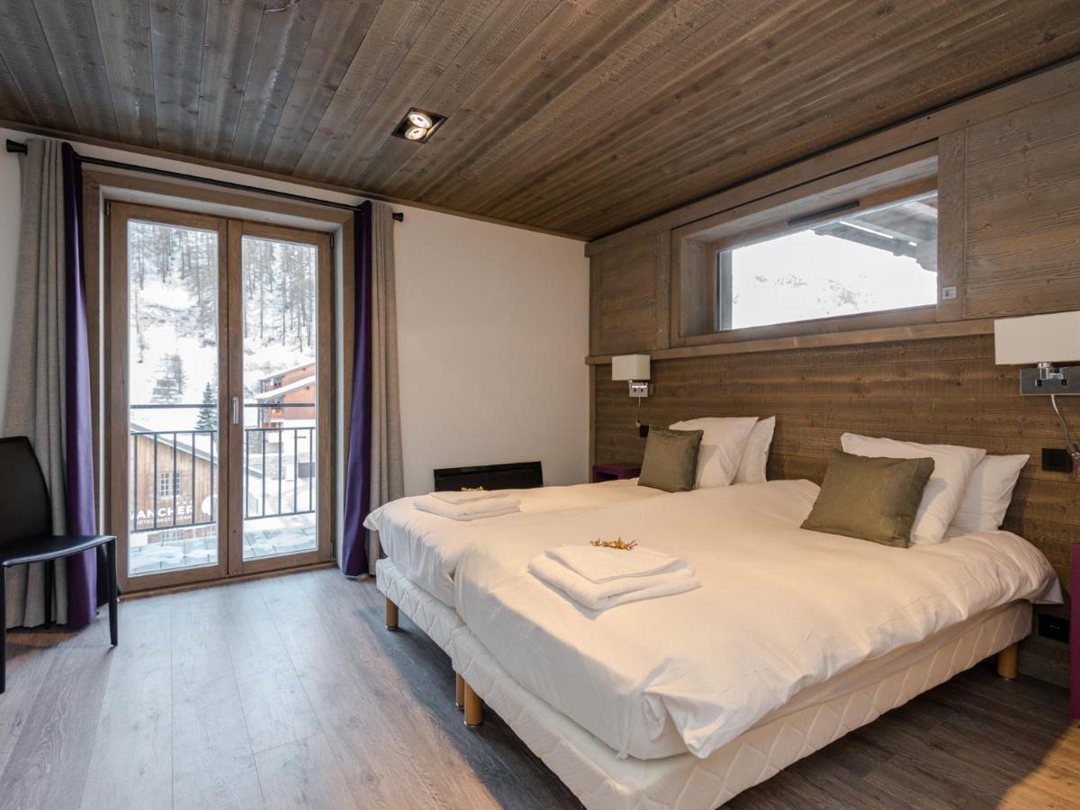 Hotel Victoria Lodge By Skinetworks Val-dʼIsère エクステリア 写真